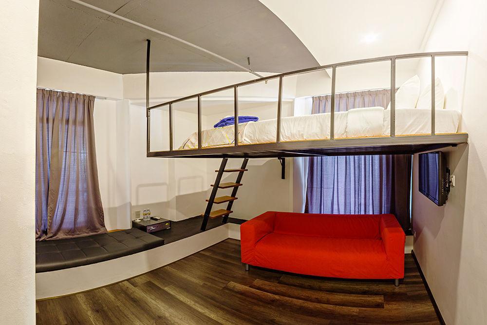 Roomies Suites Batu Feringgi Exterior foto