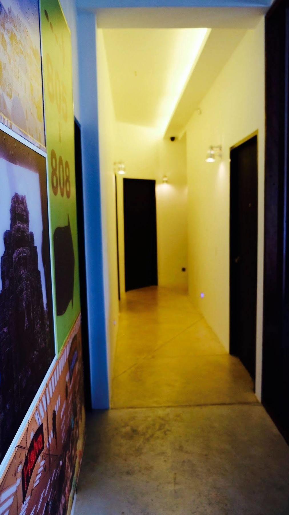 Roomies Suites Batu Feringgi Exterior foto